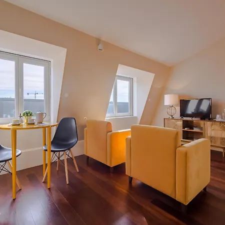 City-center With Modern Comforts Lägenhet