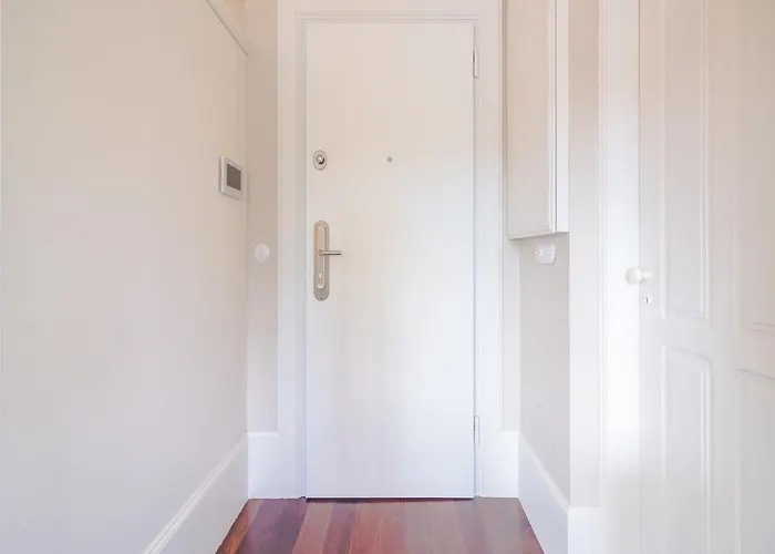 City-center With Modern Comforts *