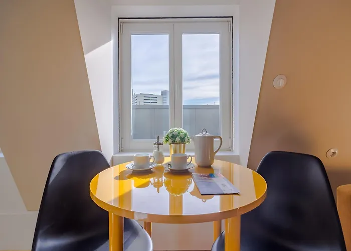 Appartamento City-center With Modern Comforts Oporto