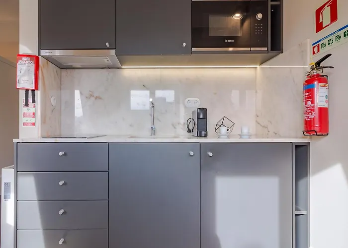 City-center With Modern Comforts *