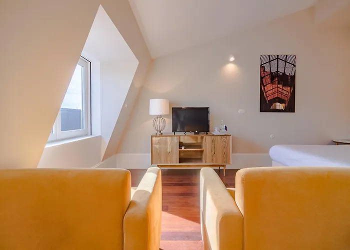 City-center With Modern Comforts Appartamento Oporto