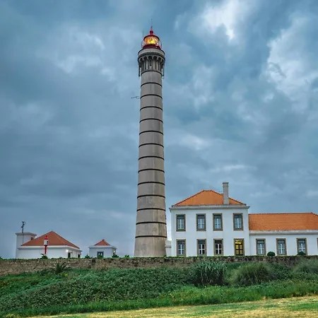 Apartment City-center With Modern Comforts *