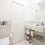 City-center With Modern Comforts