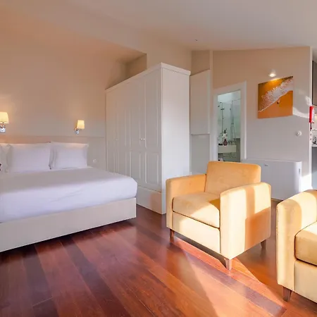 City-center With Modern Comforts * Porto